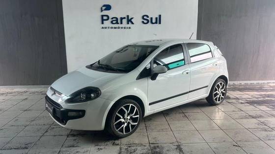 FIAT PUNTO 1.4 ATTRACTIVE 8V FLEX 4P MANUAL